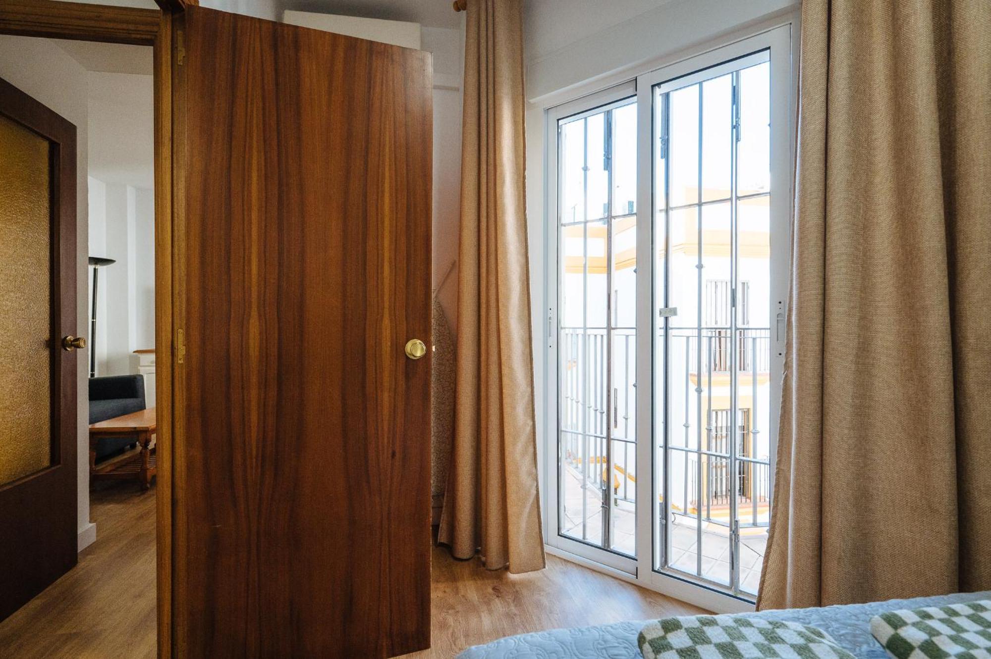 Pilsev Center Apartment Seville